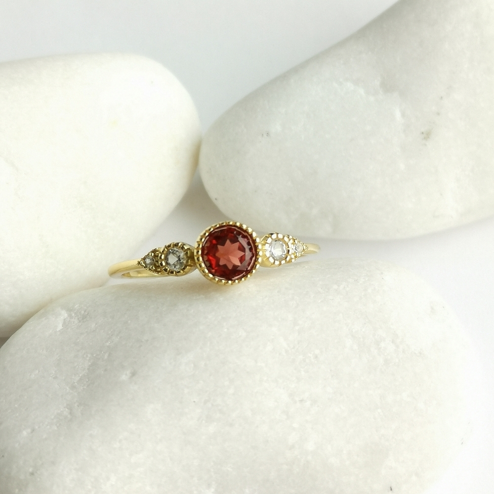 Garnet Diamond Accent Ring 14k Gold on Sterling Silver 🆕